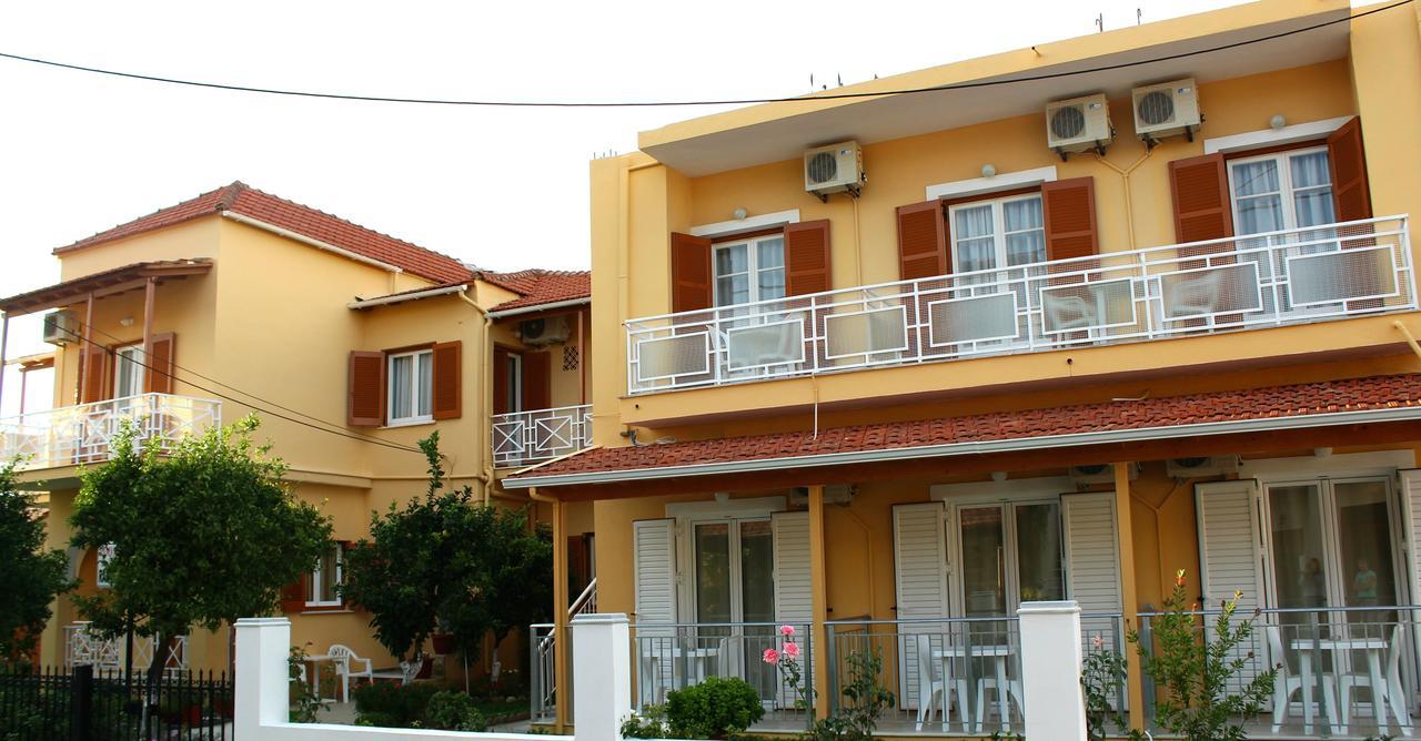 קאבוס Rantos Apartments מראה חיצוני תמונה