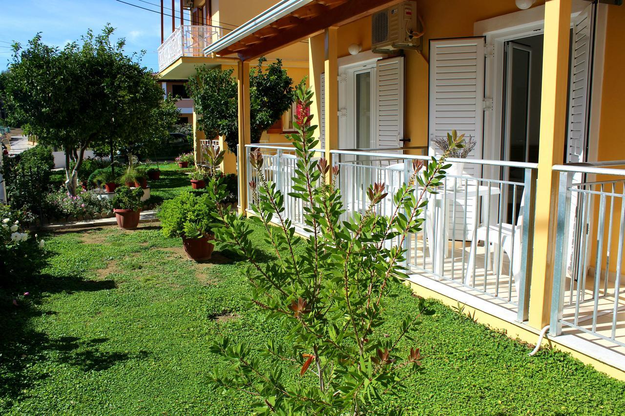 קאבוס Rantos Apartments מראה חיצוני תמונה