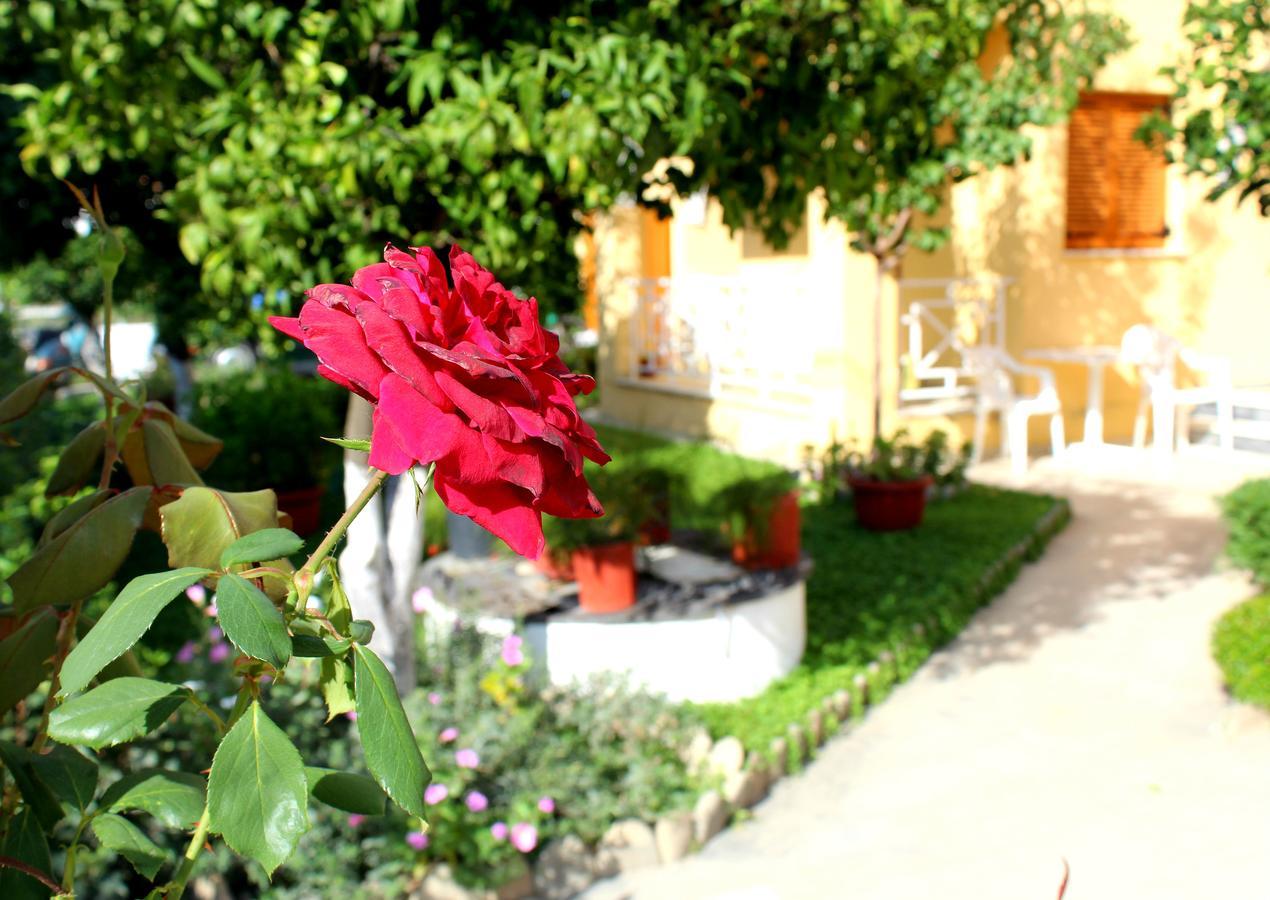 קאבוס Rantos Apartments מראה חיצוני תמונה