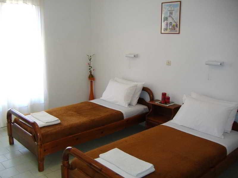קאבוס Rantos Apartments מראה חיצוני תמונה